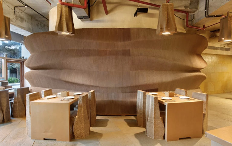Kawiarnia wykonana z… kartonu, czyli architektura przyjazna środowisku.